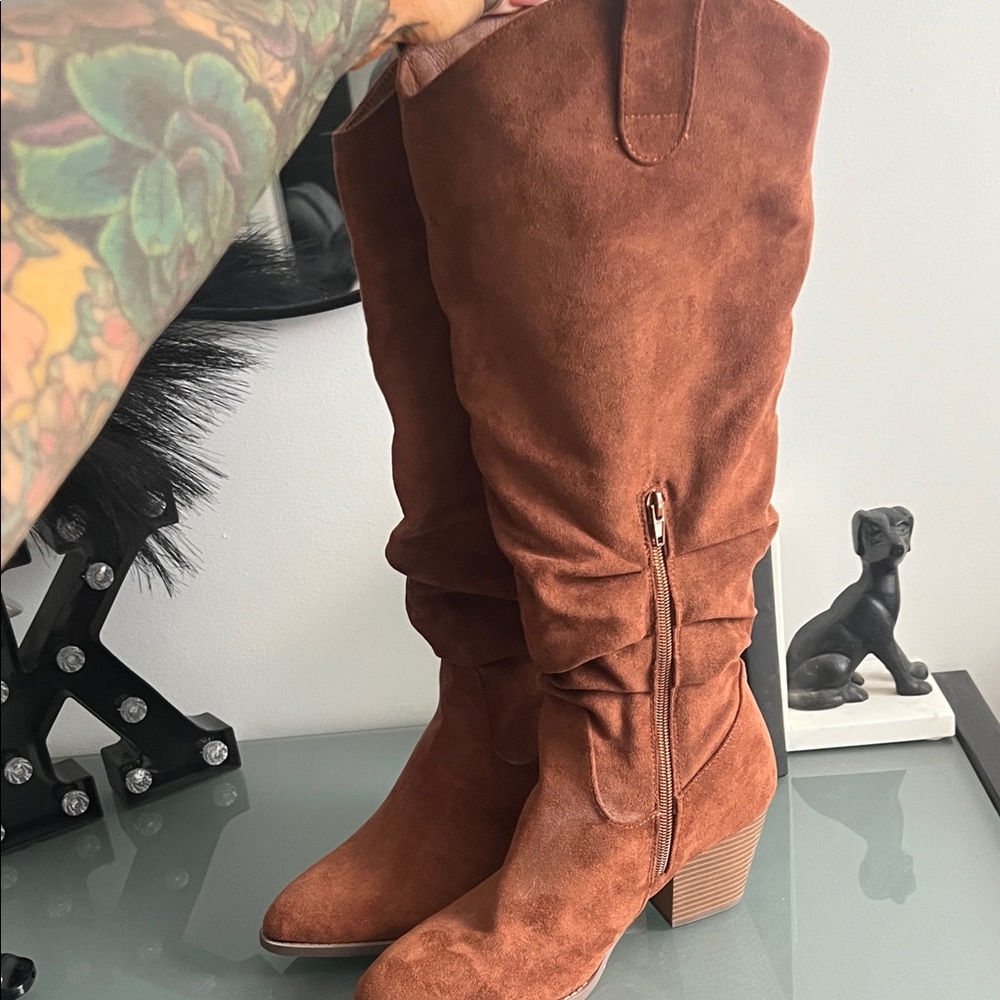 Suede Knee-High Boots in Brown